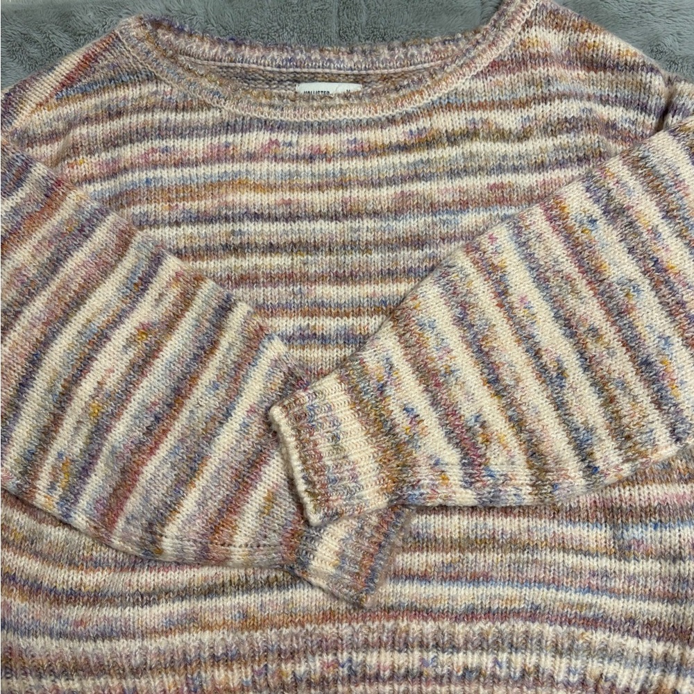 hollister slouchy off the shoulder sweater